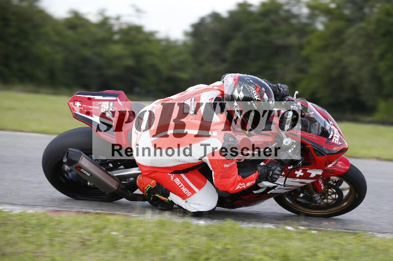 /Archiv-2024/29 12.06.2024 MOTO.CH Track Day ADR/Gruppe rot/323